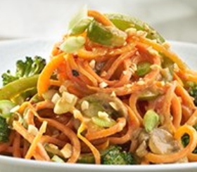 Carrot Noodles with Spicy Thai Peanut Sauce image