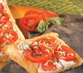 Tomato Herb White Pizza image
